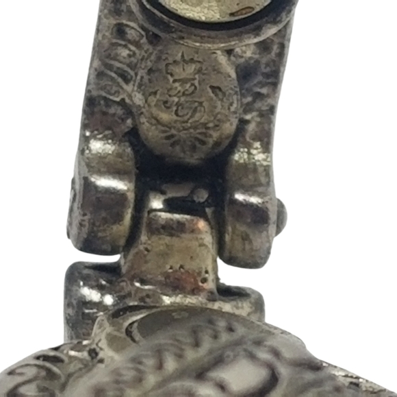 PREMIER DESIGNS VINTAGE SILVERTONE WITH ETCHED DESIGNS BOOKCHAIN STYLE BRACELET - Picture 8 of 8